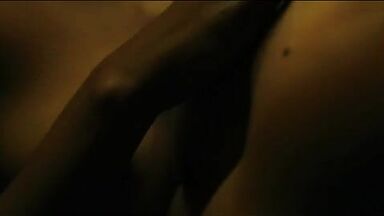 Berta Vazquez nude in Palmeras en la nieve