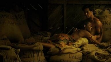 Berta Vazquez nude in Palmeras en la nieve