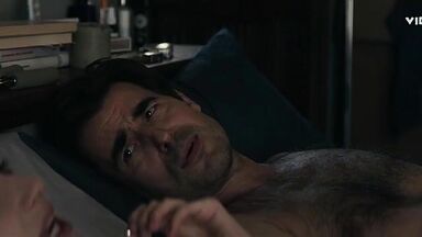 Elizabeth Debickie hot in The Burnt Orange Heresy