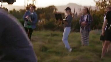 Lady Gaga shows her tits