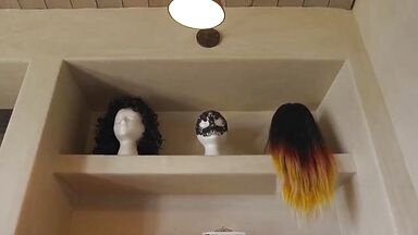 Lady Gaga shows her tits