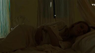 Dakota Fanning sexy in Now is Good