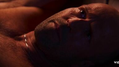 Megan Fox sexy in Expend4bles