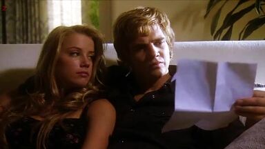 Amber Heard sexy in Hidden Palms