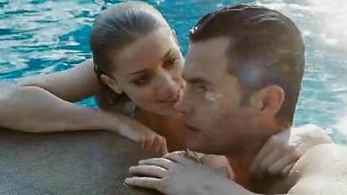 Amber Heard bikini scenes