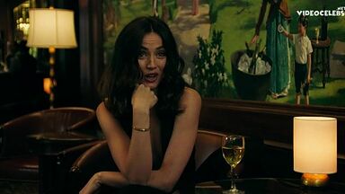 Ana de Armas nude in Deep Water