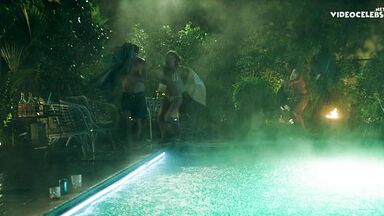 Ana de Armas nude in Deep Water