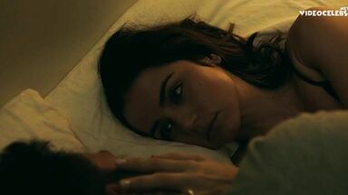 Ana de Armas nude in Deep Water