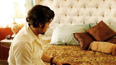 Sexy Latina in hot scene