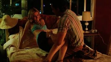 Sexy Latina in hot scene