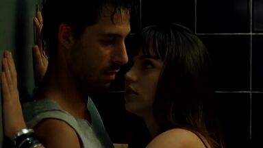 Ana de Armas nude in Mentiras y gordas