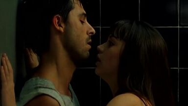 Ana de Armas nude in Mentiras y gordas