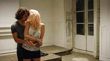 Ana de Armas nude in Por Un Punado De Besos