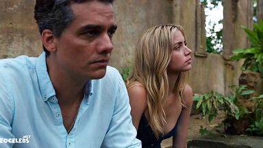 Ana de Armas nude in Sergio (2020)