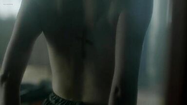 Eva Green hot in Penny Dreadful