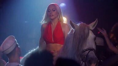 Lady Gaga fucks in her favorite position in a jacuzzi