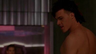 Lady Gaga fucks in her favorite position in a jacuzzi