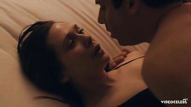 Elizabeth Olsen sex in Sorry For Your Loss
