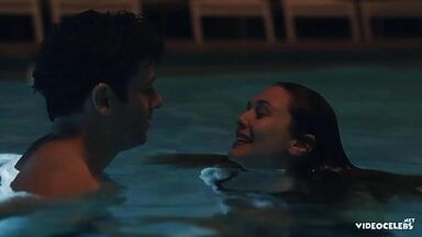 Elizabeth Olsen sex in Sorry For Your Loss