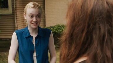 Very Good Girls best scenes