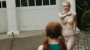 Very Good Girls best scenes