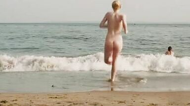 Very Good Girls best scenes