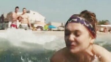 Very Good Girls best scenes