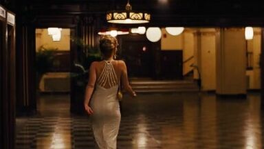 Jennifer Lawrence sex in American Hustle