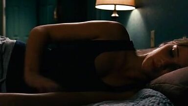 Jennifer Lawrence prisoner in House at the End of the Street