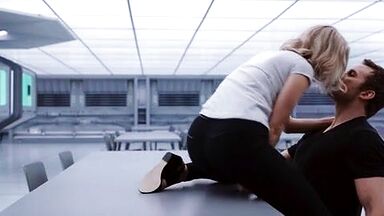 Passengers sex scenes