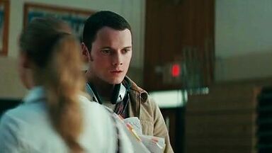 Jennifer Lawrence sexy in The Beaver