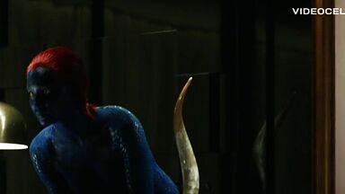 Jennifer Lawrence sexy in X-Men Days of Future Past