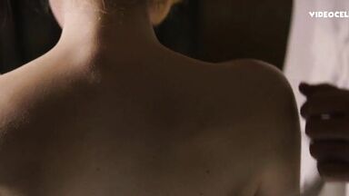 Hot scene with Dakota Fanning is incredible