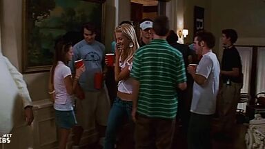 Pool party with the blondes