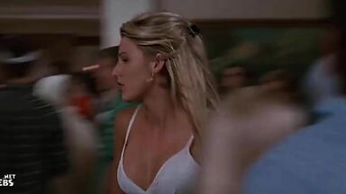 Pool party with the blondes