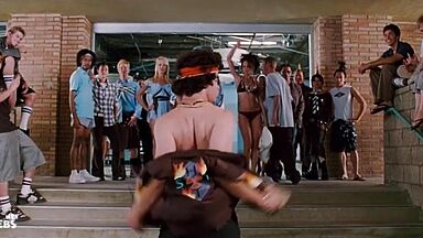 Pool party with the blondes