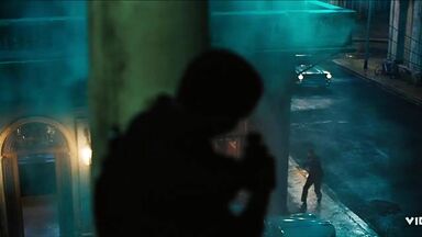 Ana de Armas and James Bond have an explosive date