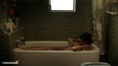 Hot bath in the bathtub with the two hot brunettes