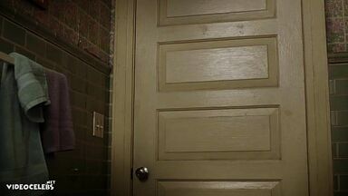 Hot bath in the bathtub with the two hot brunettes