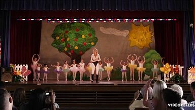 April Rose and her sexy dance