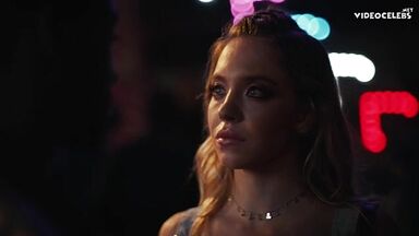 Hunter Schafer gets fucked hard from behind