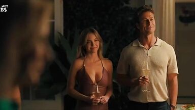 Sydney Sweeney and Glen Powell sex under the shower