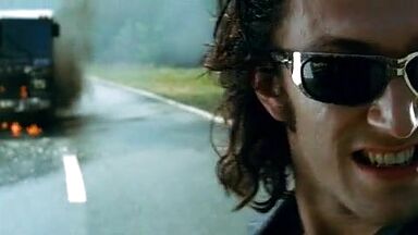 Monica Bellucci sexy in Dobermann (1997)