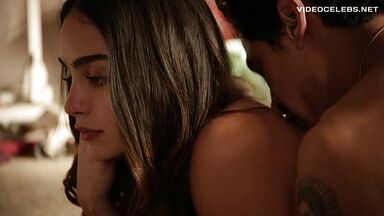 Melissa Barrera nude in Vida