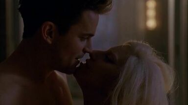 Lady Gaga nude scenes in American Horror Story