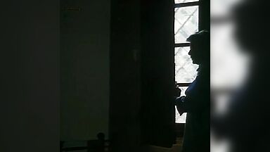 Monica Bellucci nude in Vita coi figli