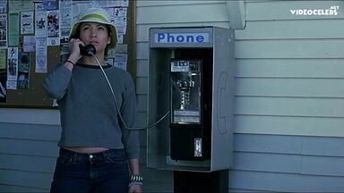 Jennifer Lopez sexy in Enough