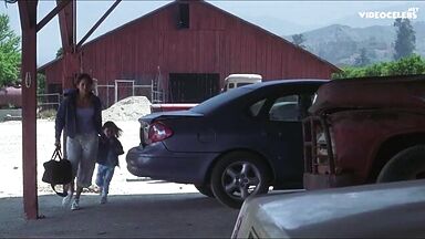 Jennifer Lopez sexy in Enough