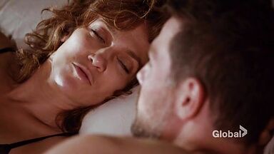 Jennifer Lopez hot in Shades of Blue