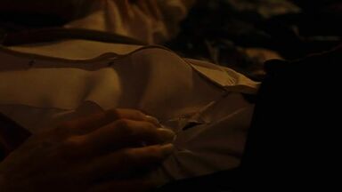 Monica Bellucci nude in Bram Stoker's Dracula